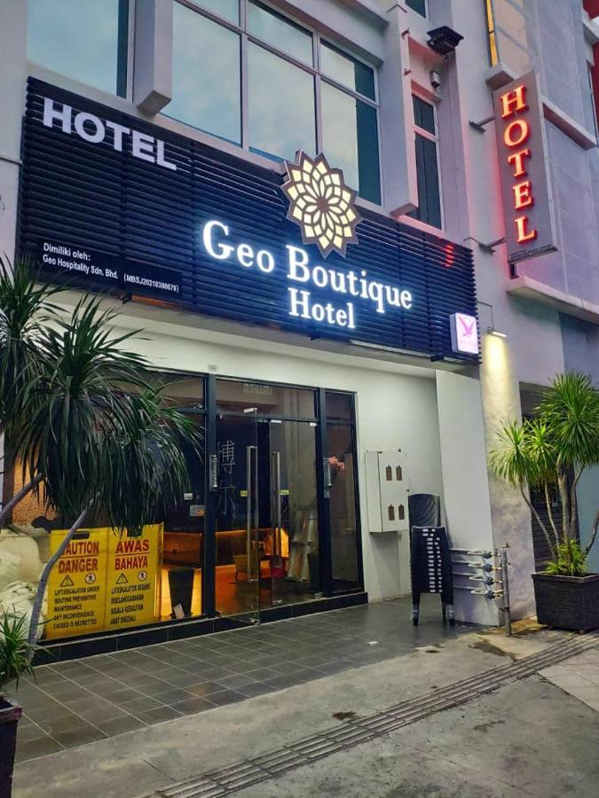 Geo Boutique Hotel - Seri Kembangan Exterior photo